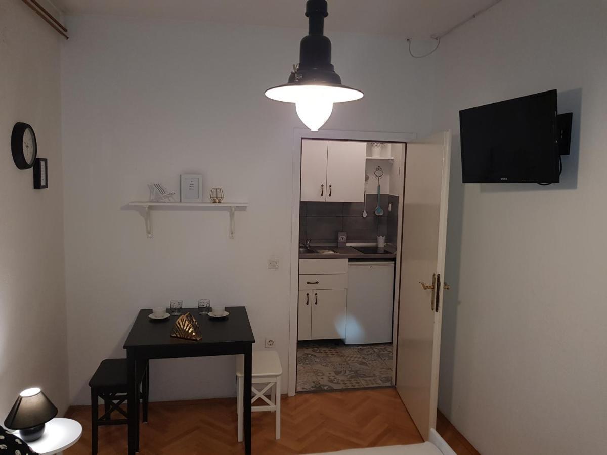 Studio Flat For 2 Leilighet Makarska Eksteriør bilde